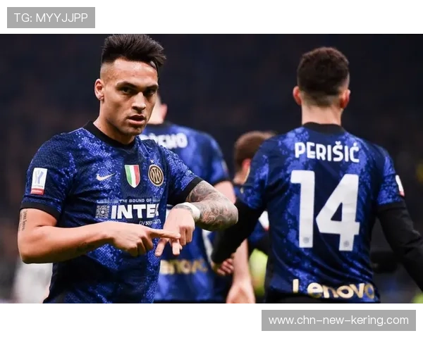 尤文图斯禁区前沿多点尝试